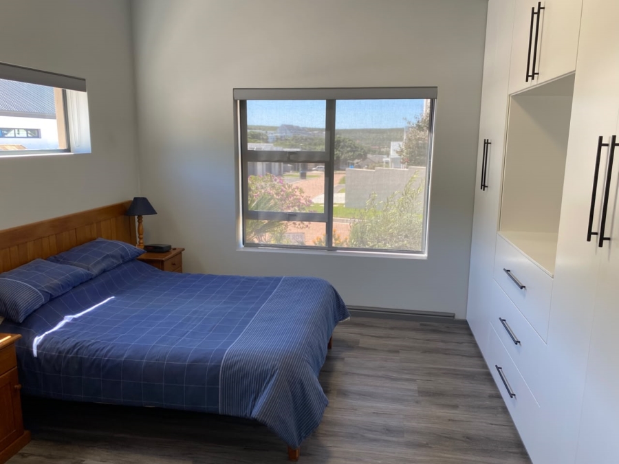 2 Bedroom Property for Sale in Stilbaai Wes Western Cape